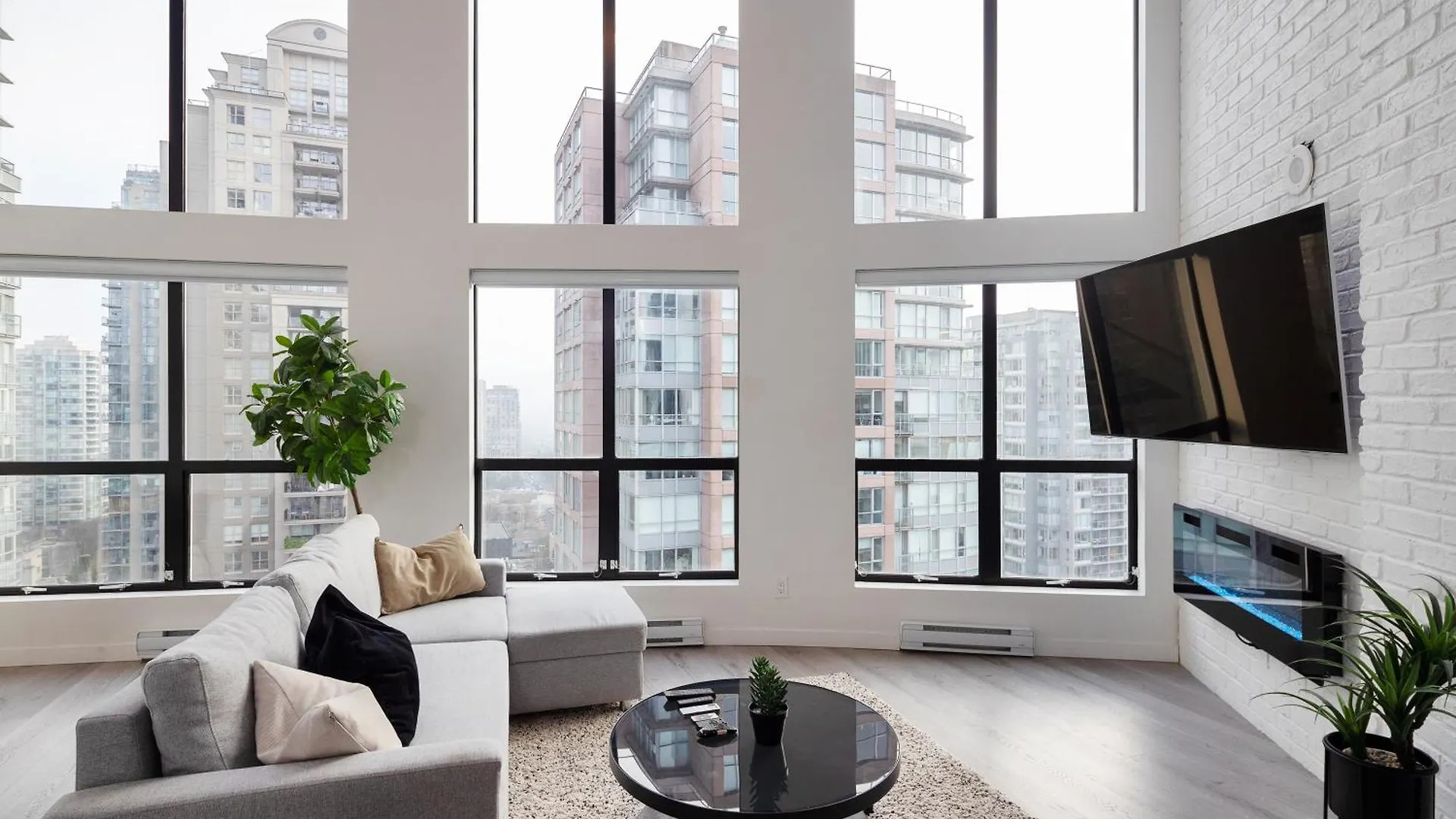 Loft In Entertainment District With Free Underground Parking Lägenhet Vancouver Kanada