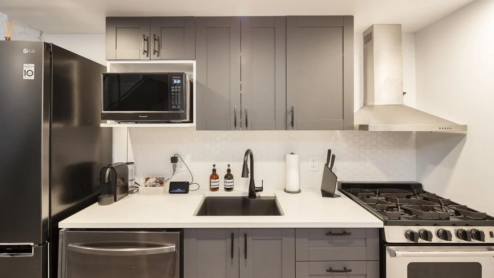 Loft In Entertainment District With Free Underground Parking Lägenhet Vancouver Kanada
